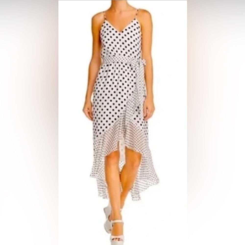 NWT Alice +Olivia soft white large dot dress. Size 12 - Picture 4 of 14